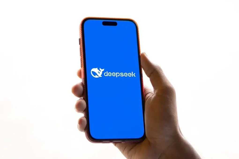 آموزش هوش مصنوعی DeepSeek و ساخت اکانت دیپ سیک