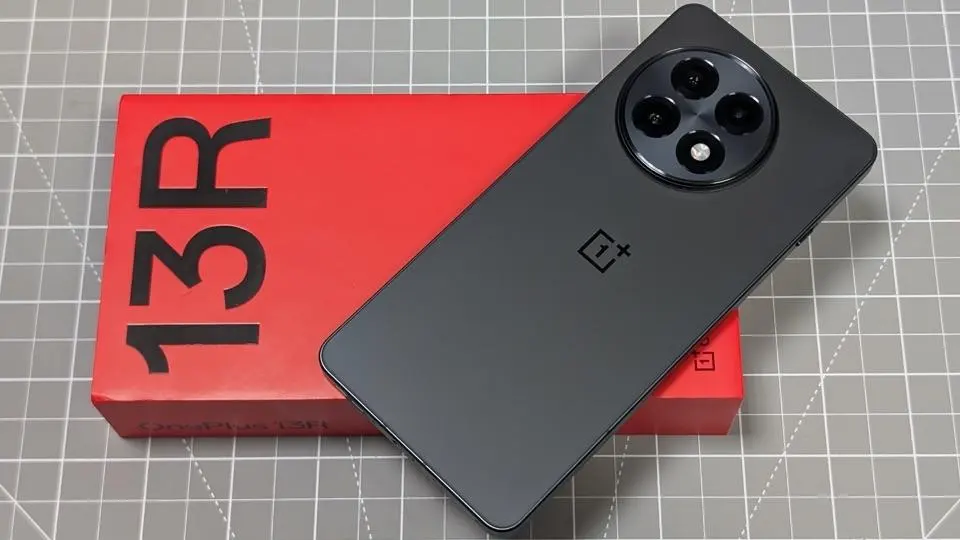  بررسی گوشی وان پلاس ۱۳ آر | OnePlus 13R